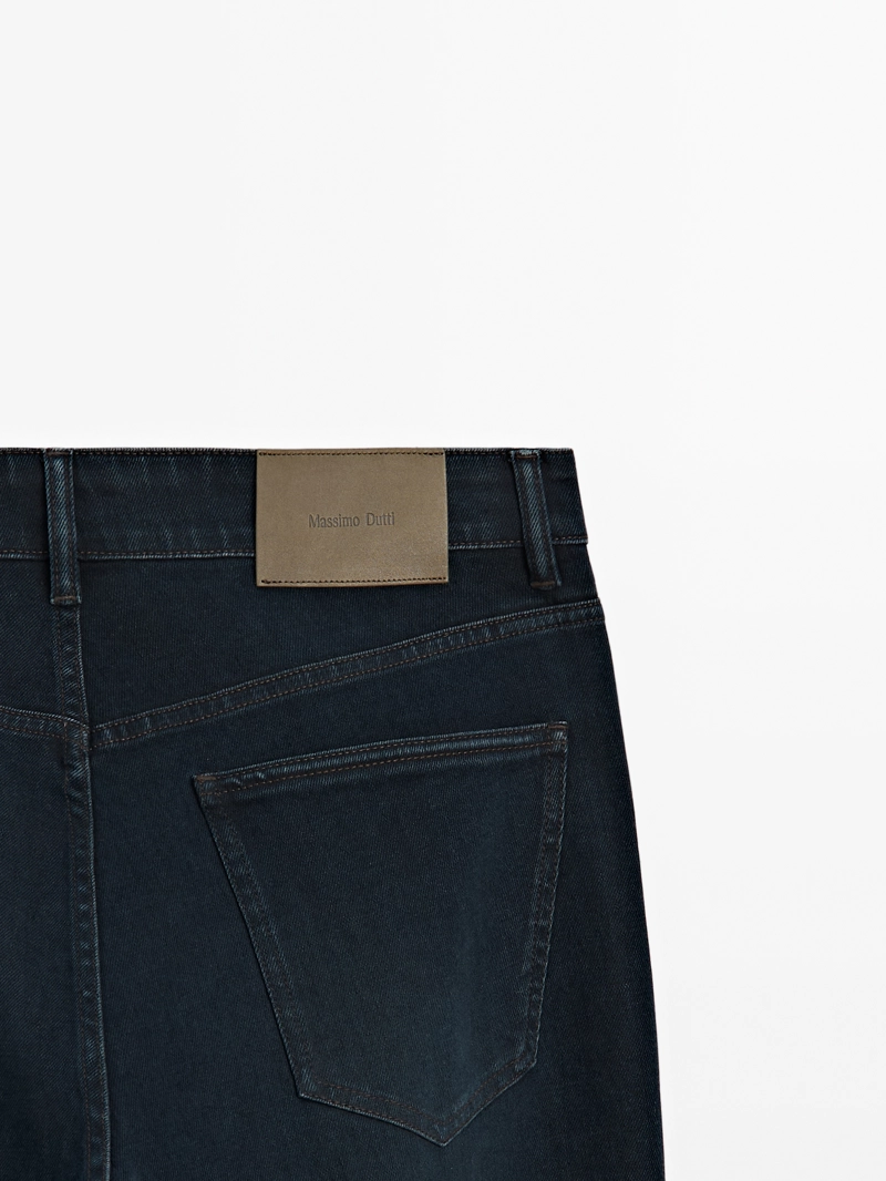 Джинсы с узкими утонченными линиями massimo dutti