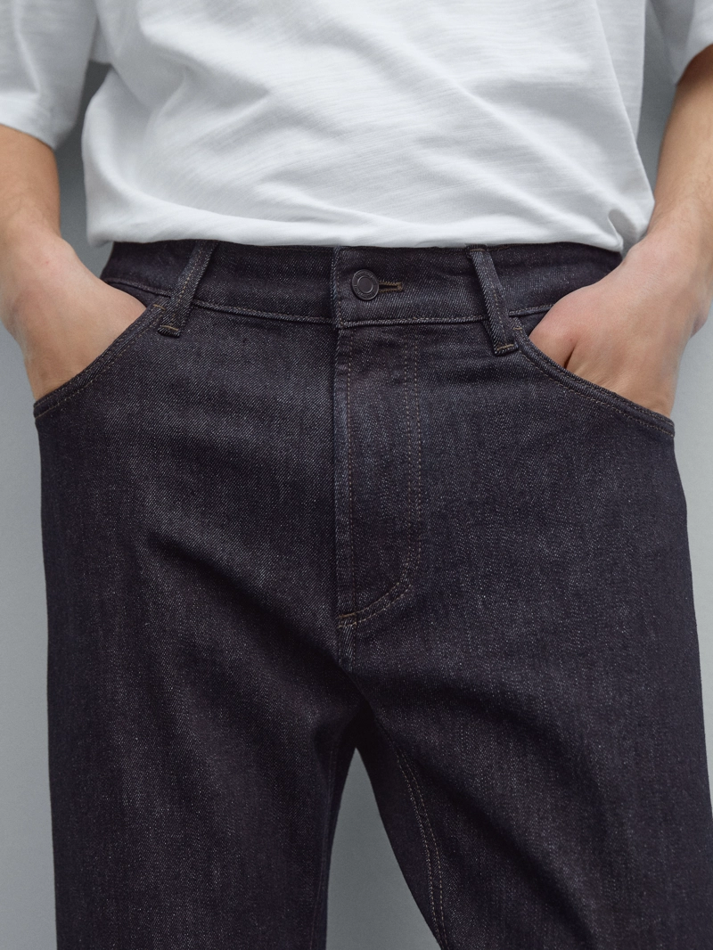 Джинсы slim fit