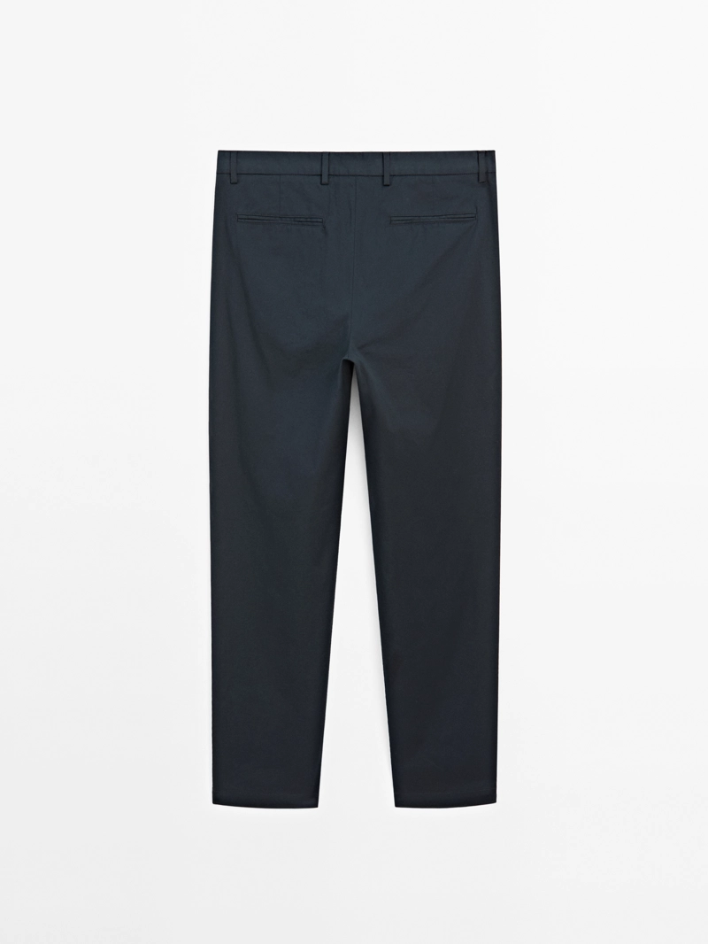 Хлопковые брюки в зауженном крое из смесовой ткани