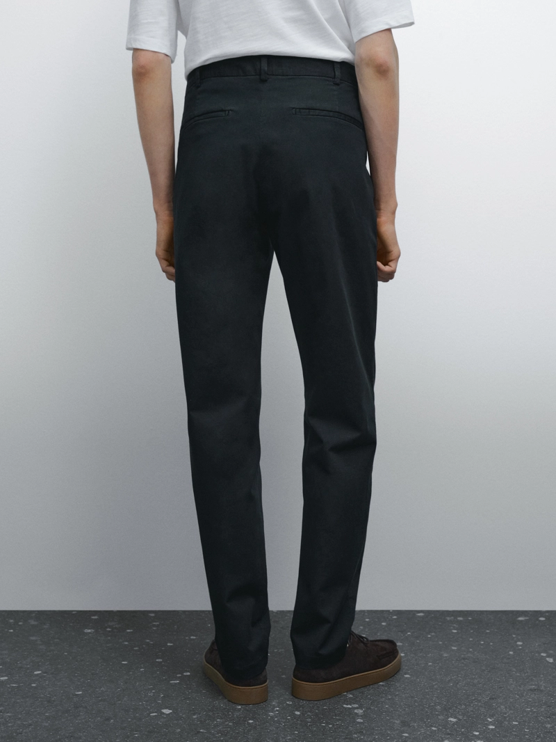 Брюки slim fit