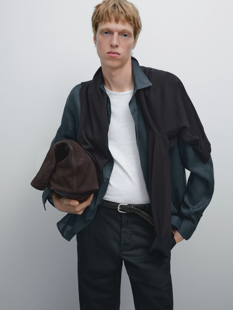 Брюки slim fit