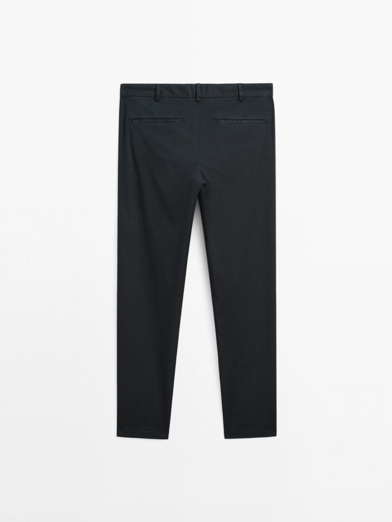 Брюки slim fit