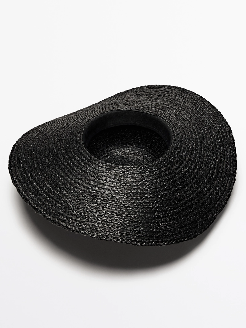 Соломенная шляпа raffia