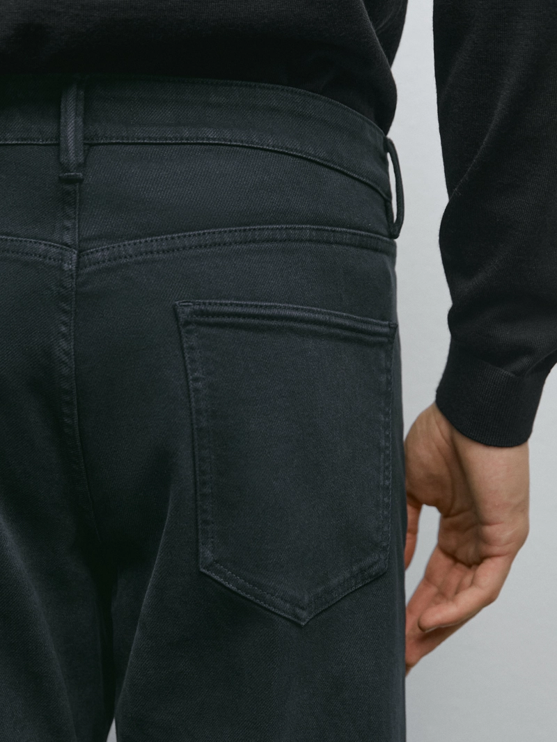 Джинсы slim fit