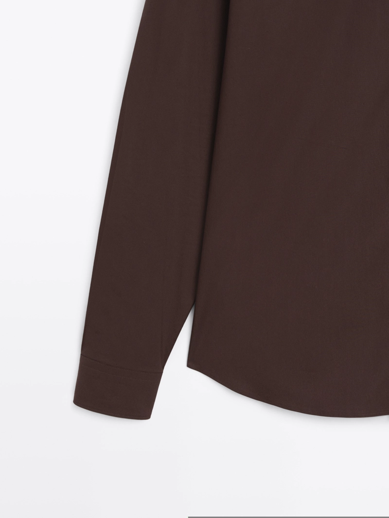 Рубашка slim fit из растяжимого материала