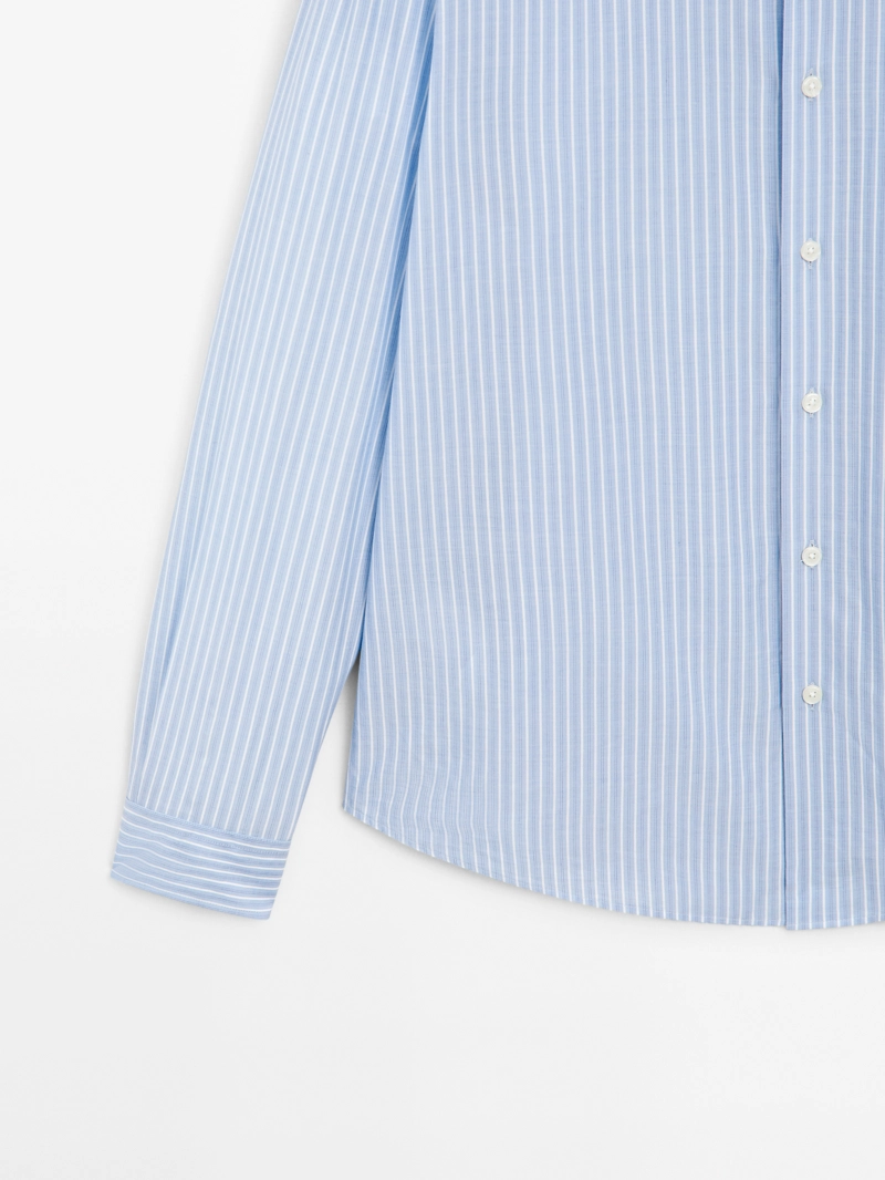 Рубашка regular fit с полосатым деталем