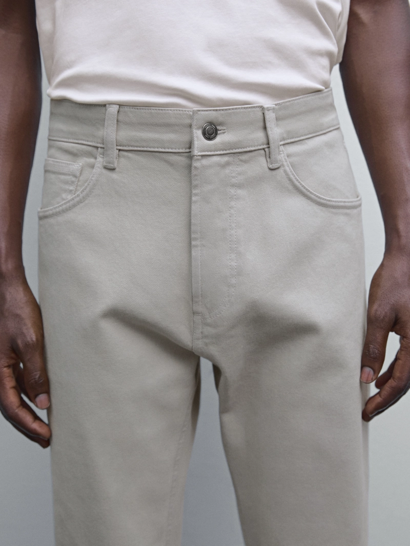 Джинсы slim fit