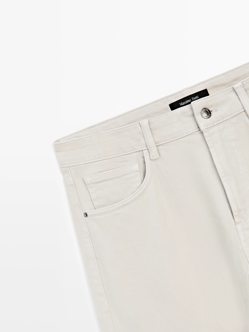 Джинсы slim fit