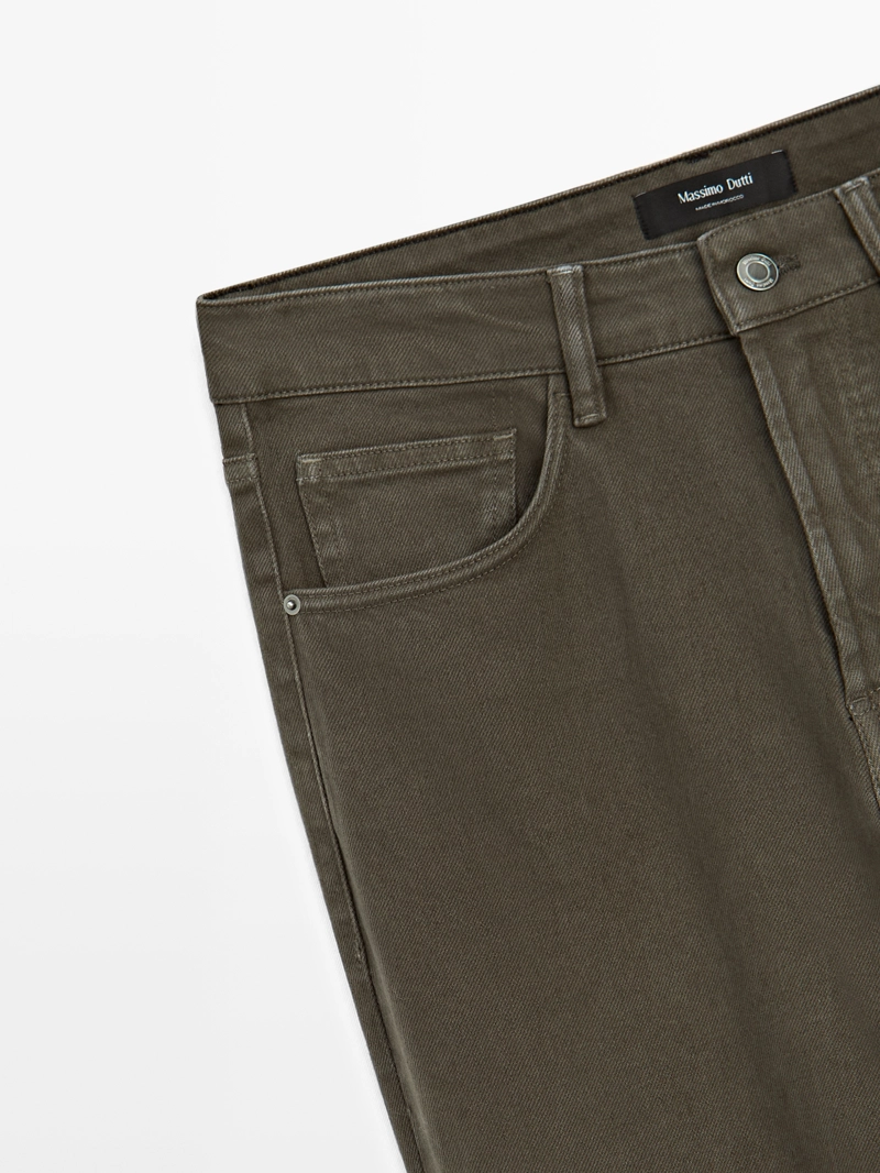 Джинсы slim fit