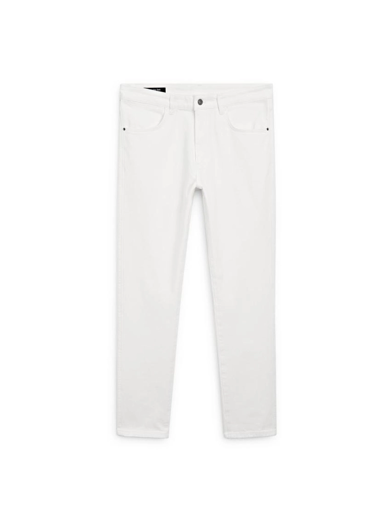 Джинсы с узким кроем