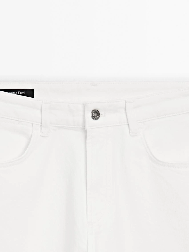 Джинсы с узким кроем