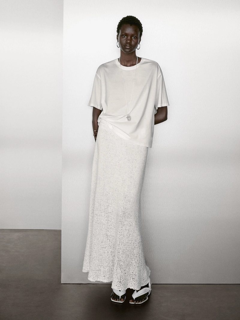 Футболка oversize с деталями шва