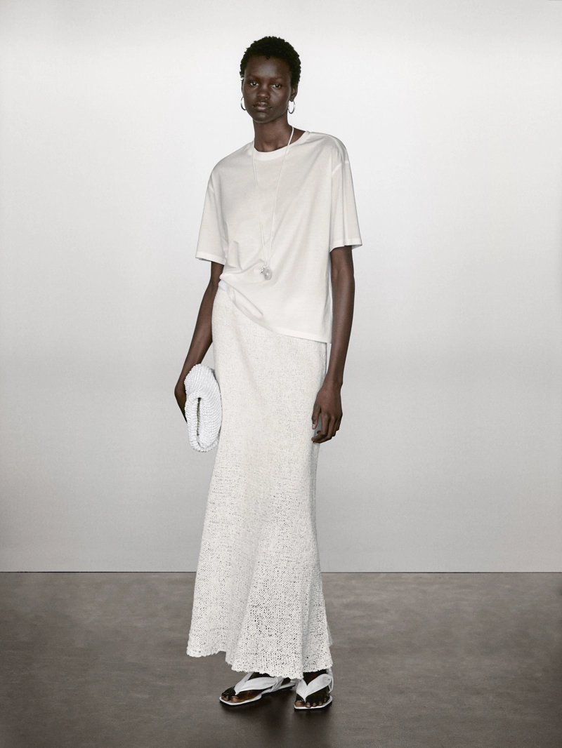 Футболка oversize с деталями шва