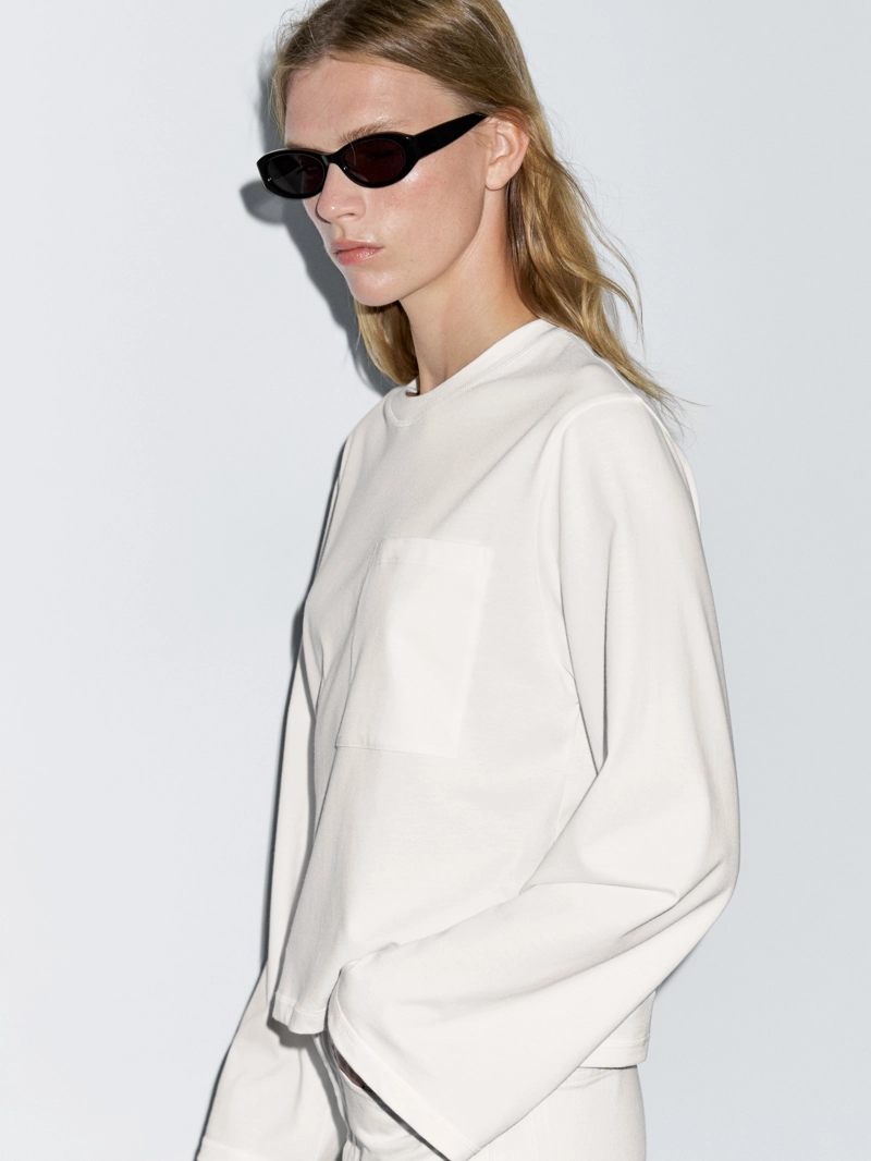 Футболка оверсайз с карманами