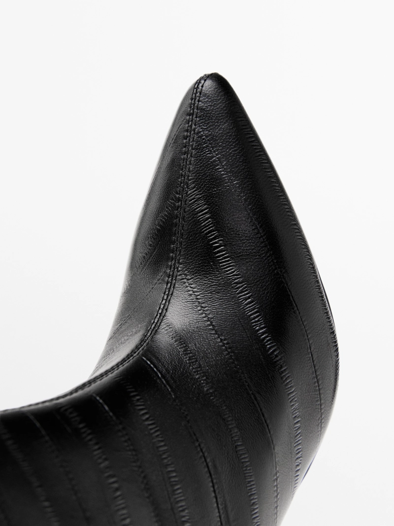 Туфли на высоком каблуке из эффектной кожи с тиснением