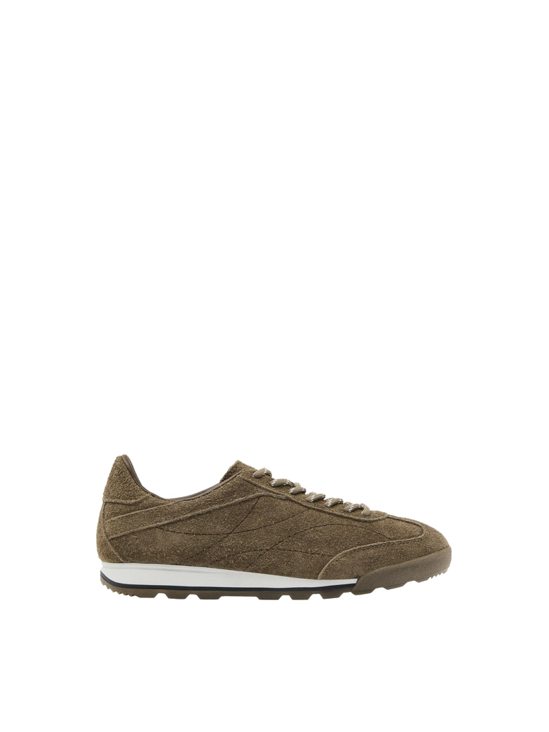 Кроссовки из разделанной замши