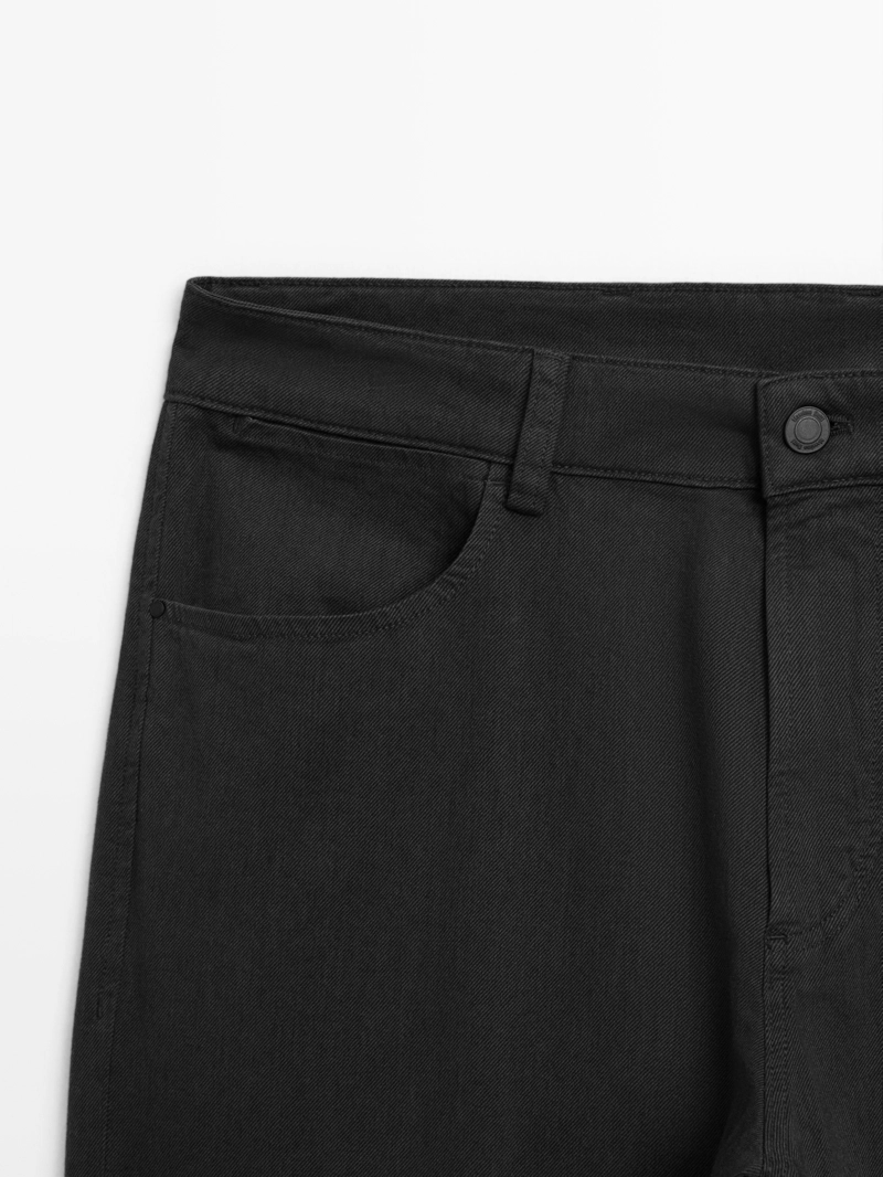Джинсы slim fit