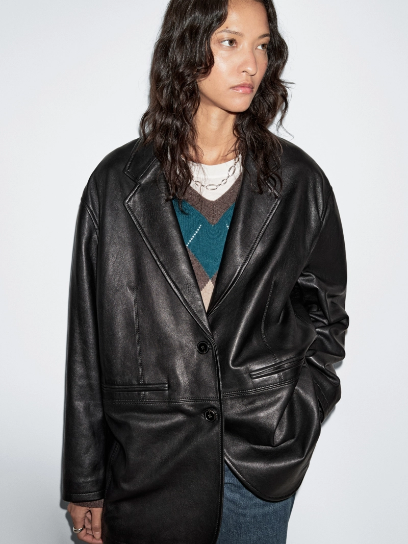 Жакет из мягкой кожи нубука