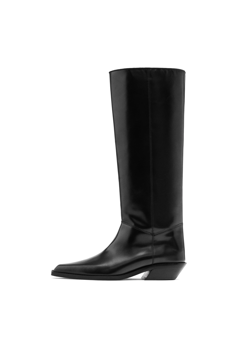 Кожаные ковбойские сапоги massimo dutti