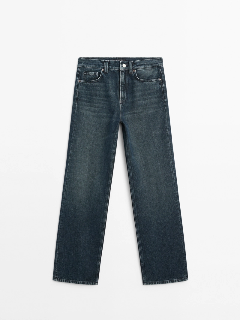 Джинсы с высокой посадкой и широкими брючинами