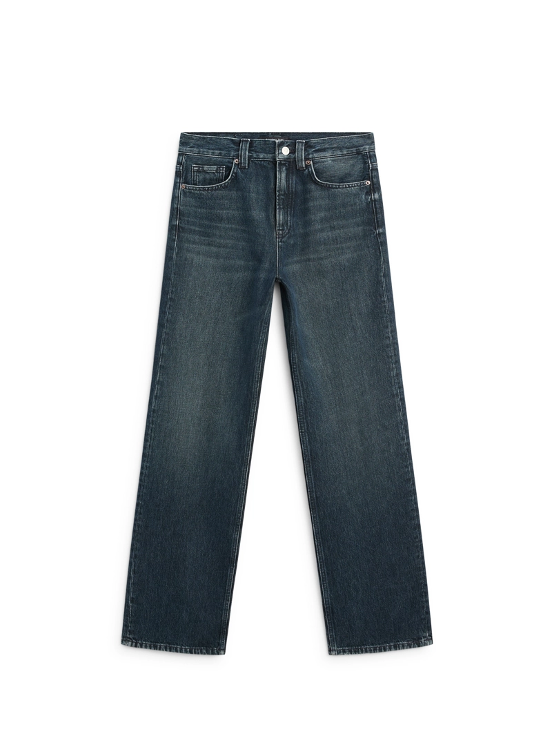 Джинсы с высокой посадкой и широкими брючинами