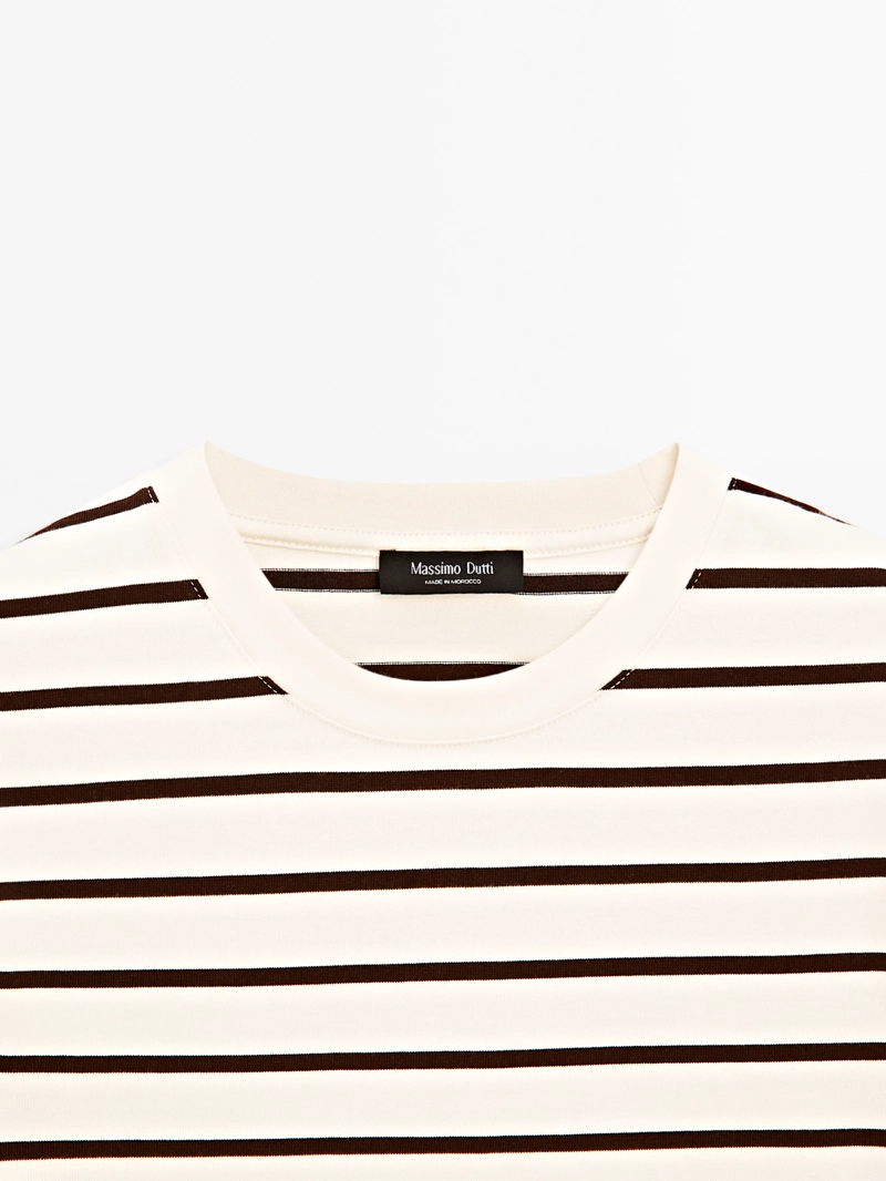 Футболка в полоску с рукавами длиной до локтя