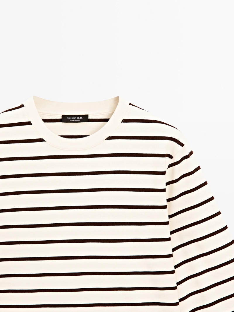 Футболка в полоску с рукавами длиной до локтя