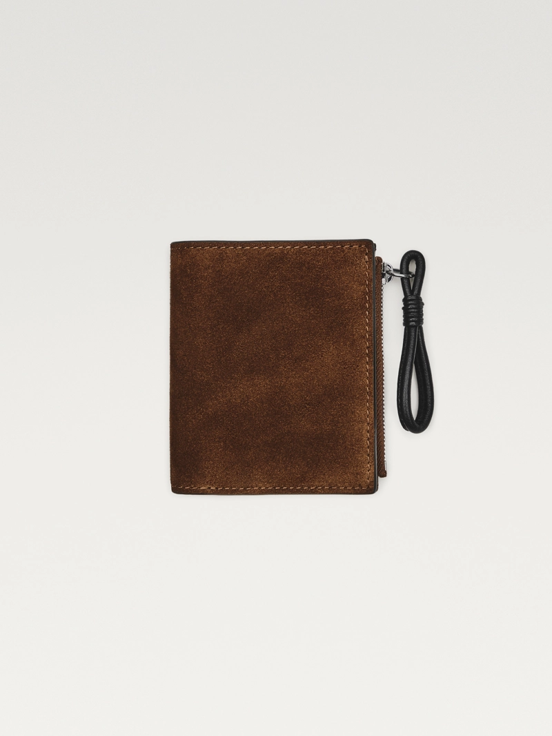 Кошелек из спилковой замши с деталями подвески