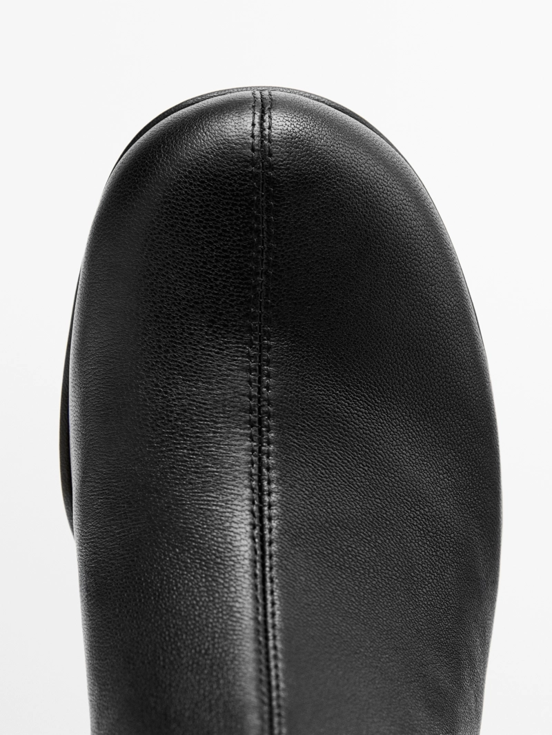 Ботильоны на высоком каблуке с округлым мысом