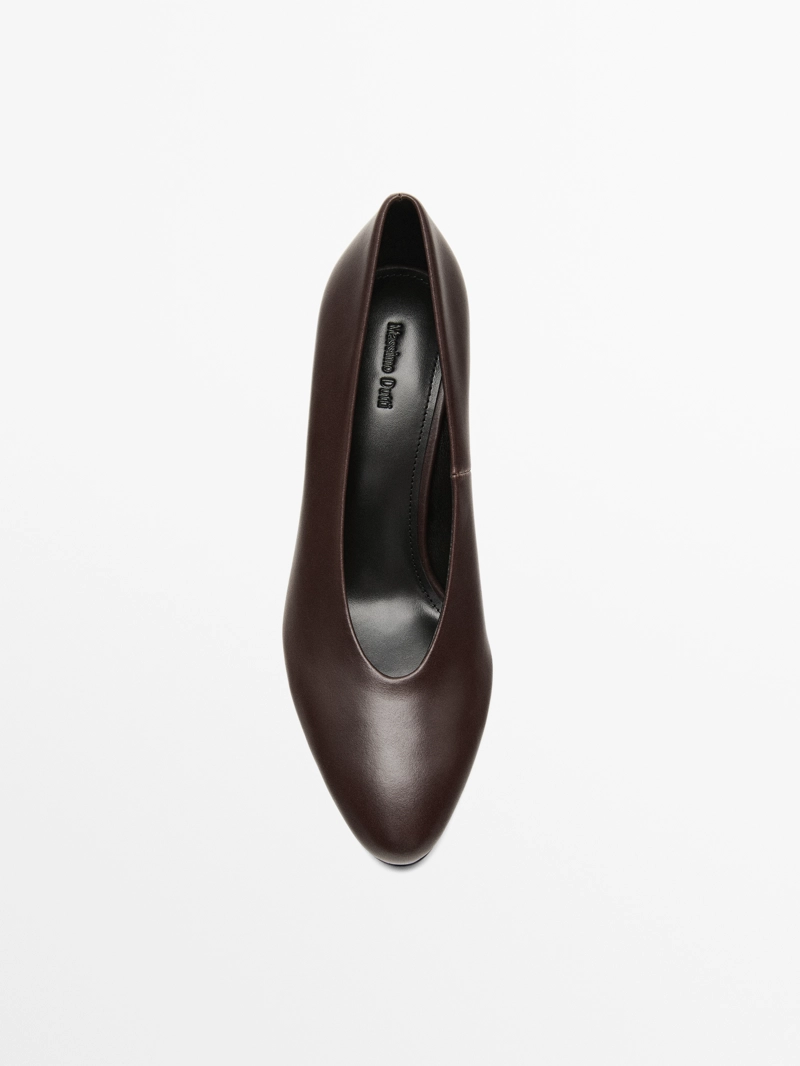 Туфли на высоком каблуке