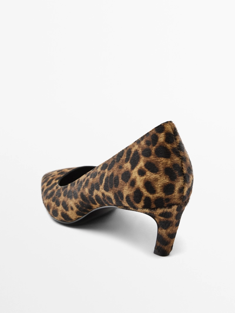Туфли с принтом леопарда на каблуке