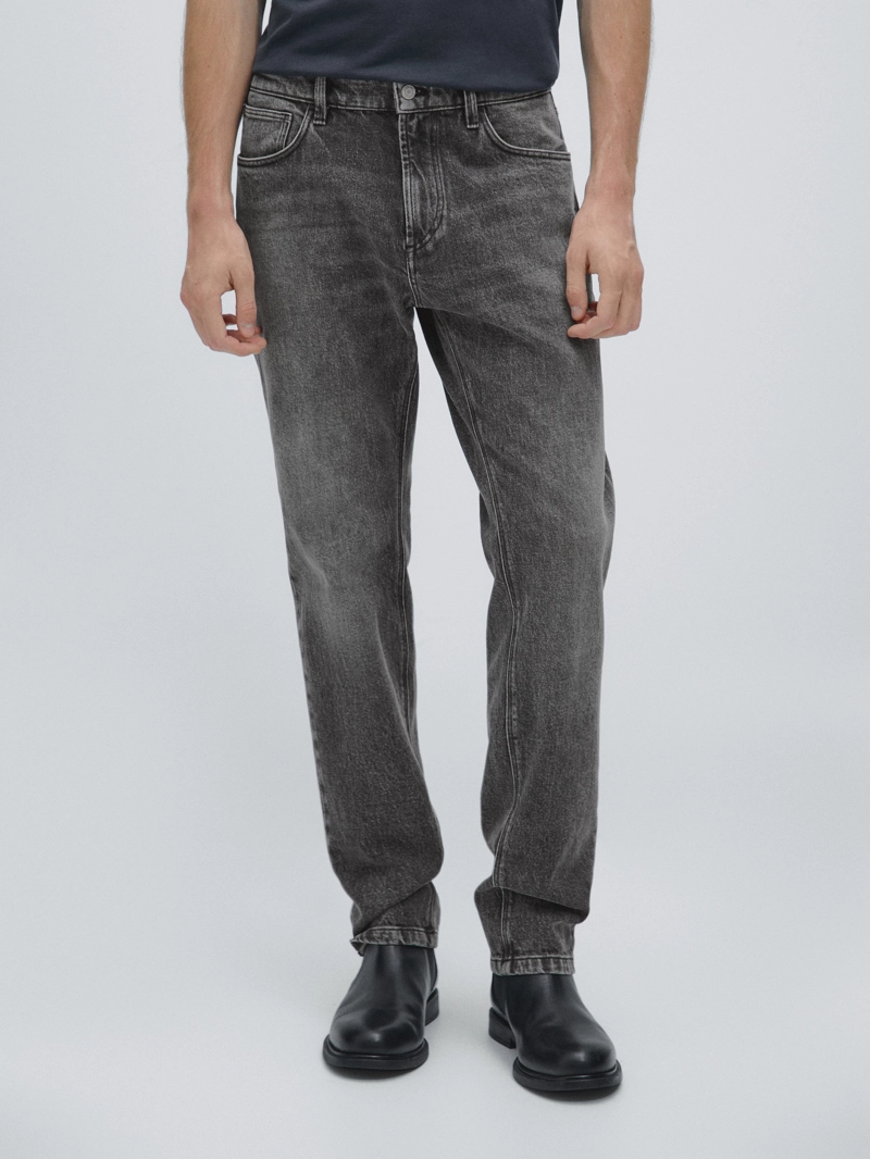 Джинсы slim fit