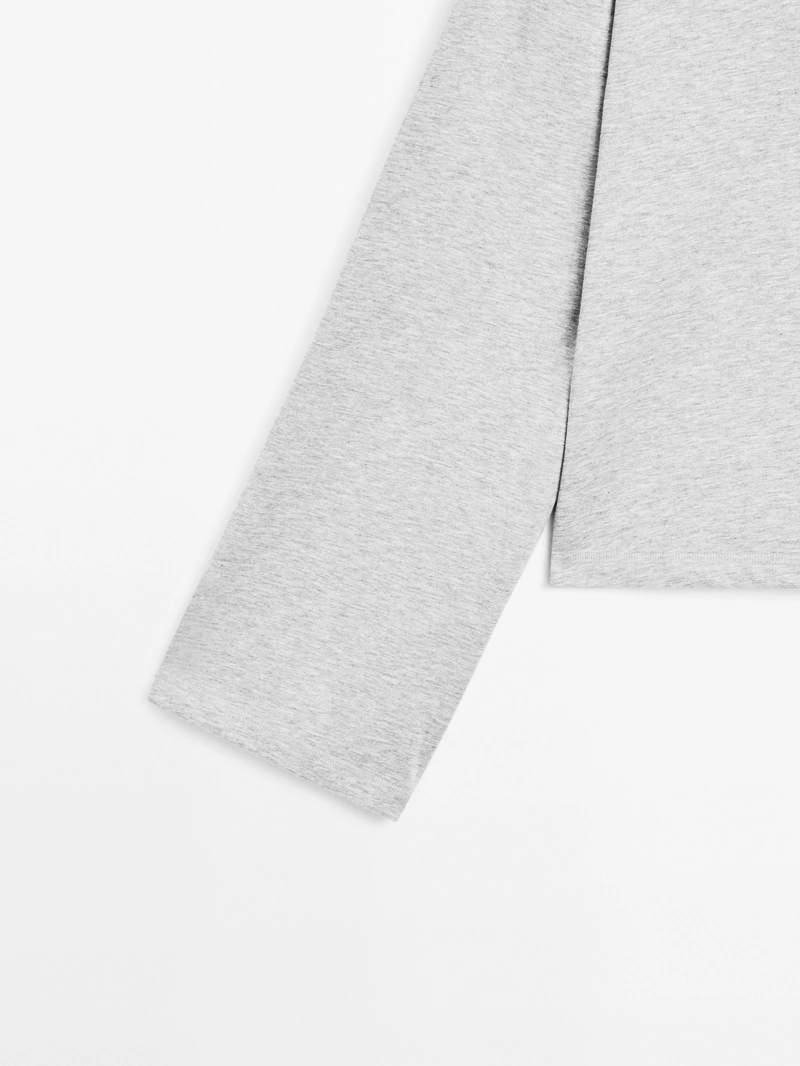 Футболка oversize с карманами