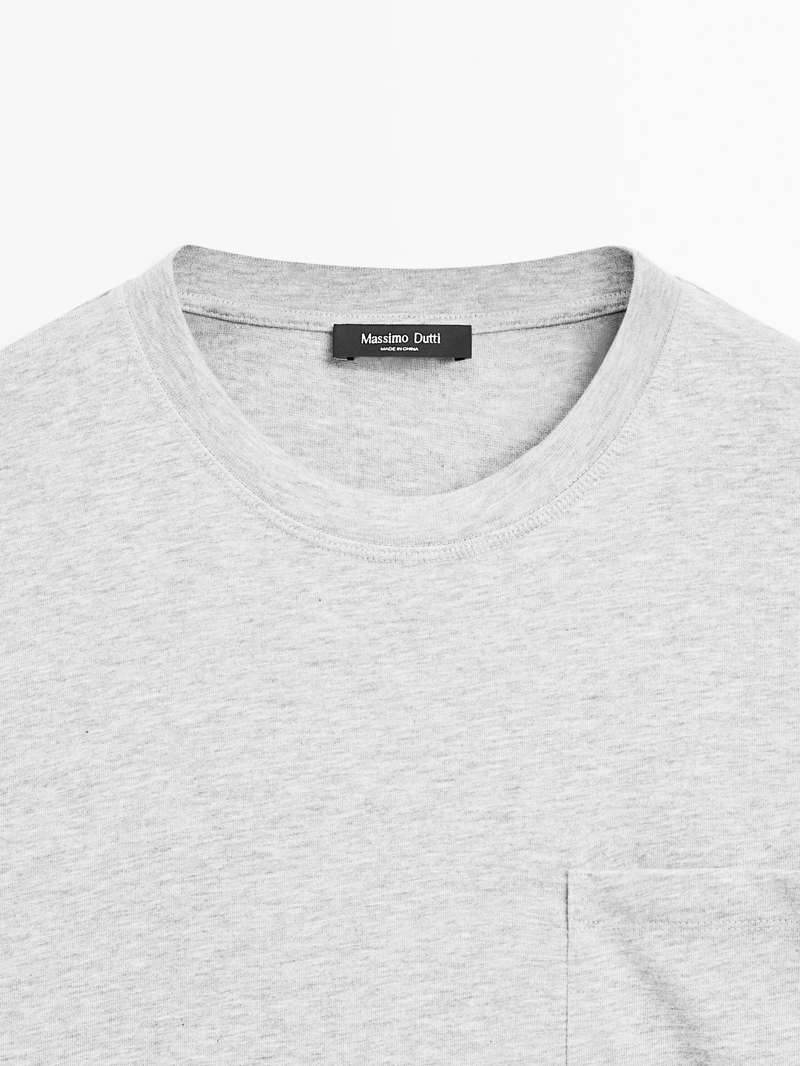 Футболка oversize с карманами