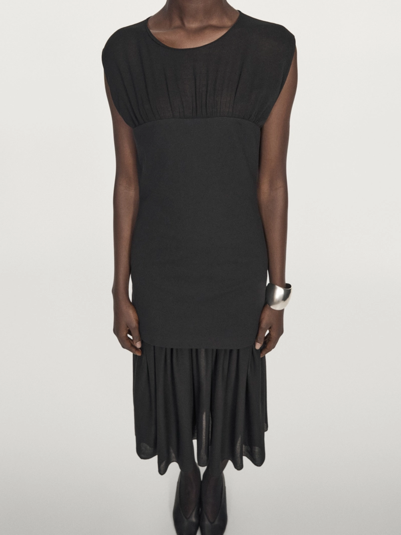 Платье-миди с контрастным полупрозрачным верхом