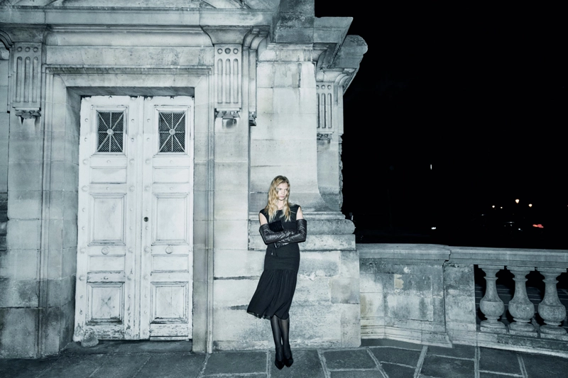 Платье-миди с контрастным полупрозрачным верхом