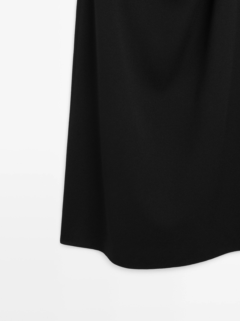 Длинное платье с открытой спиной - limited