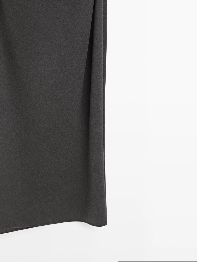 Длинное платье с деталями на горловине - limited