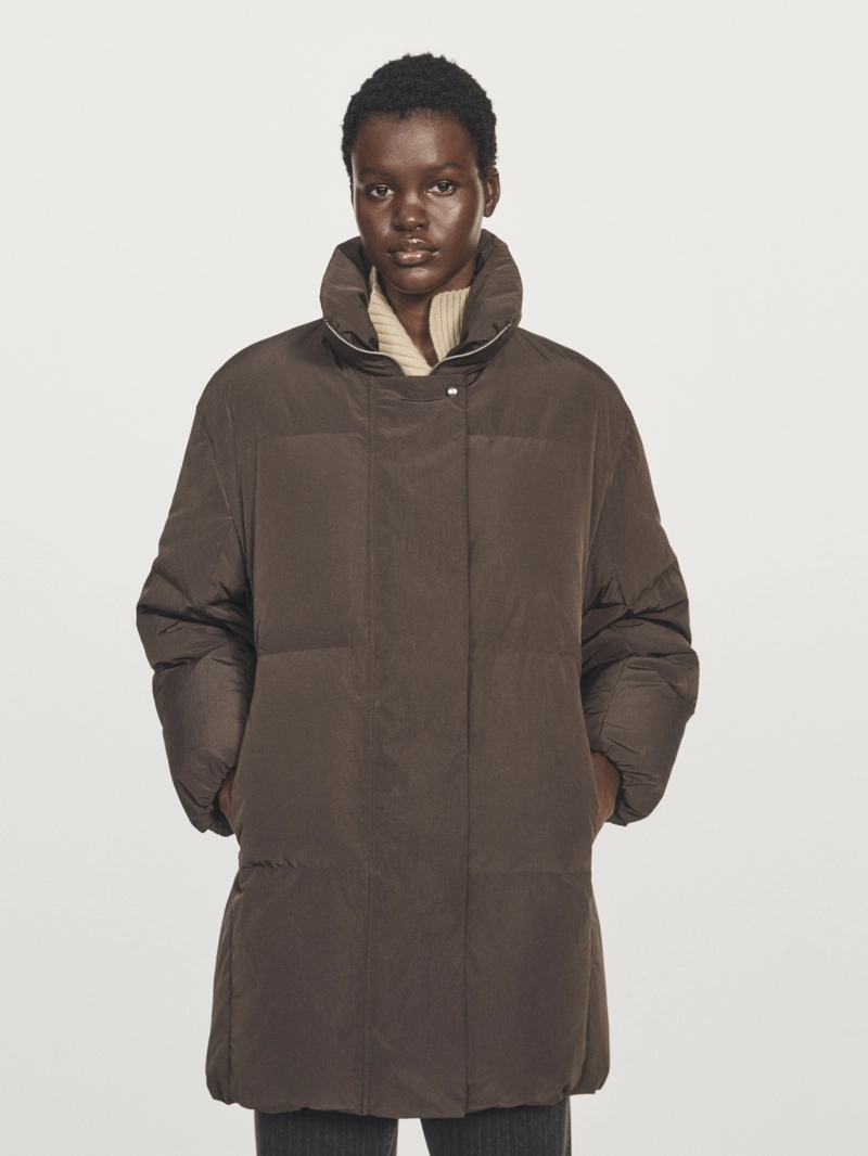 Пуховик с водоотталкивающей отделкой