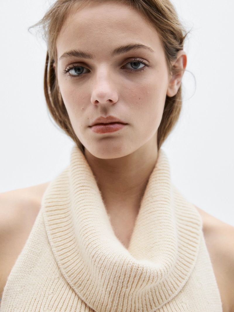 Топ на шею из вязаного альпака и шелка - limited