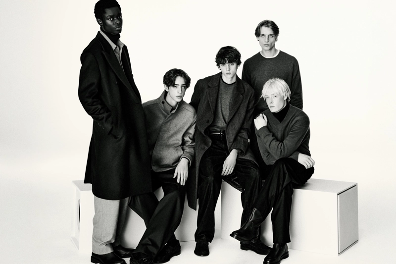 Длинное пальто с двубортной застежкой из шерстяной смеси - limited