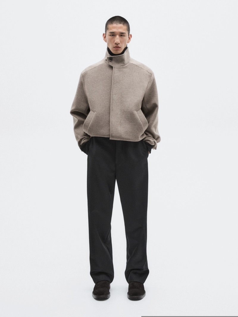 Пальто из шерстяной смеси с высоким воротником - limited