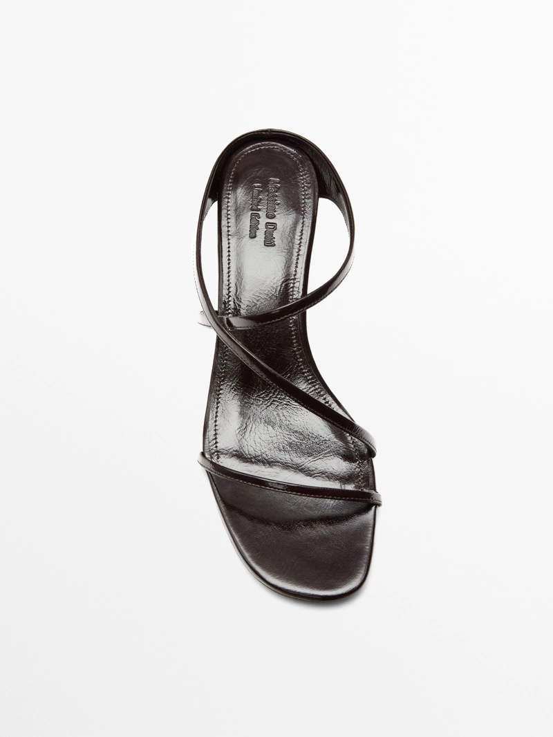 Босоножки на высоком каблуке с ремешками - limited