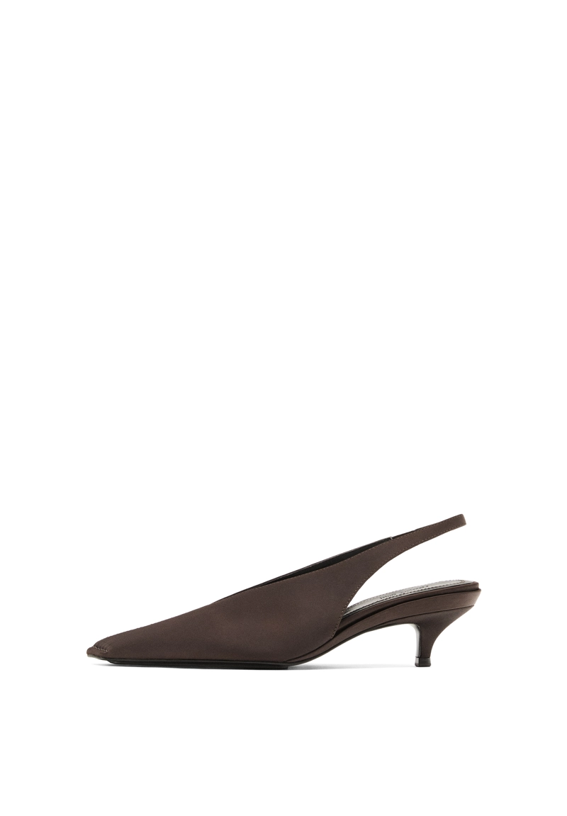 Туфли на каблуке с открытым задником - limited