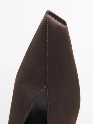 Туфли на каблуке с открытым задником - LIMITED- Заказать в России