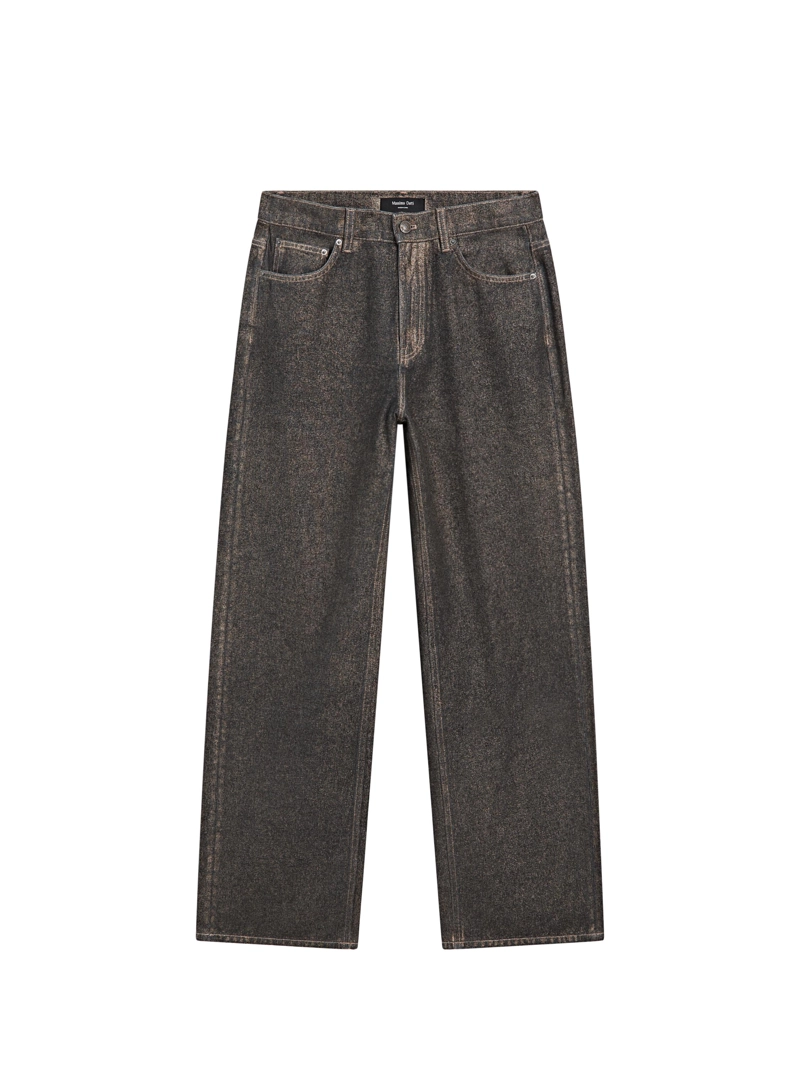 Джинсы с прямыми брючинами и высокой талией