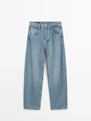 Джинсы с завышенной талией и широкими брючинами- Заказать в России