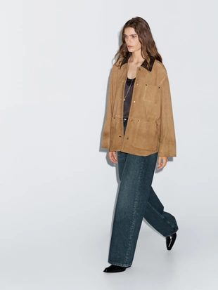 Замшевая куртка с деталями на воротнике- Заказать в России