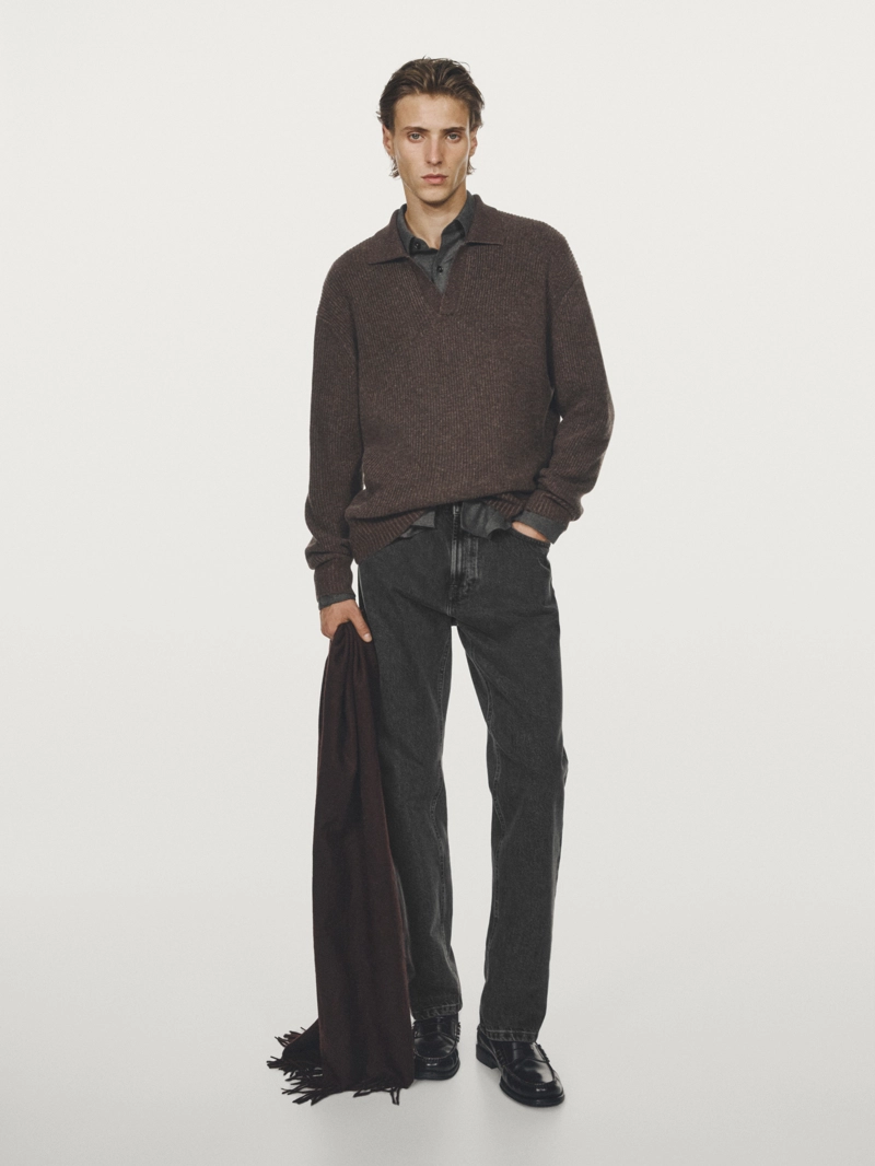 Водолазка-поло из вязаного трикотажа с v-образным вырезом