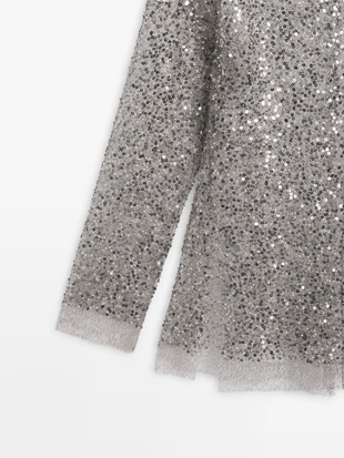 Блузка с драпированным воротником и пайетками- Заказать в России